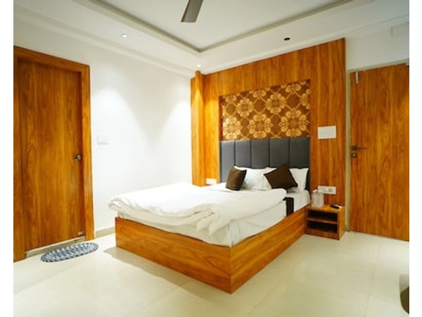 Jrf Hotel