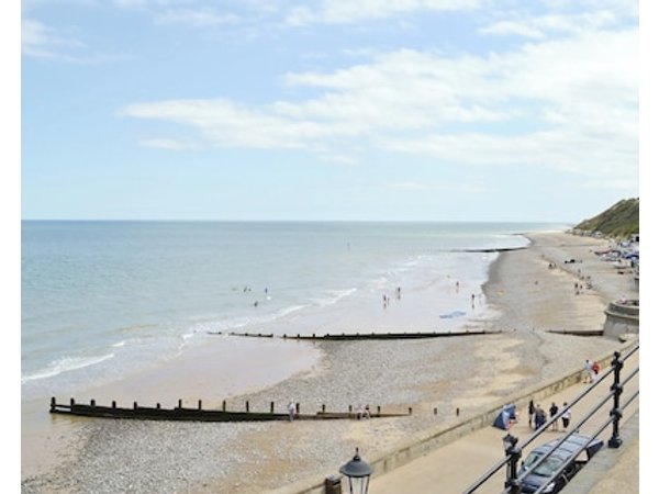 4 Bedroom Accommodation In Cromer