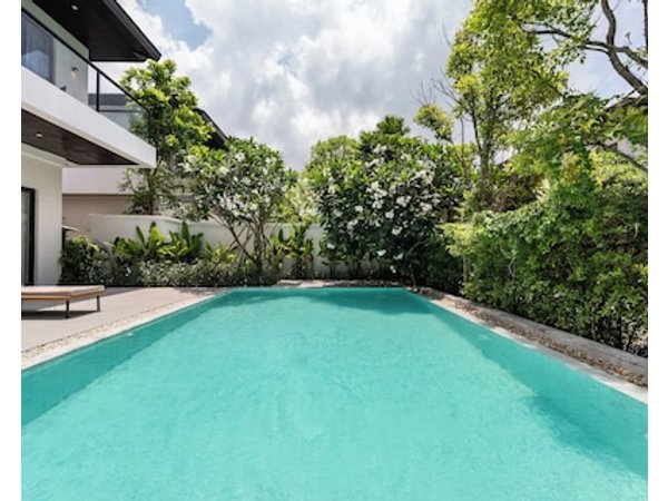 Argo Pattaya Resort and Villas