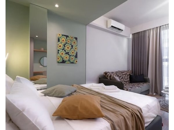 Boutique Luxury Studios In Athens Downtown (i)