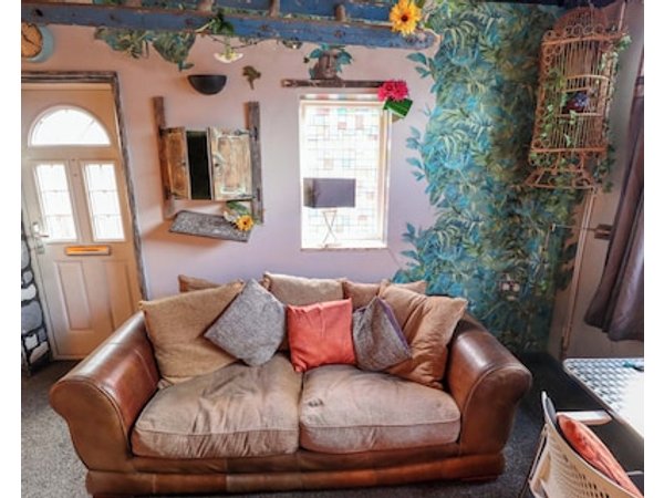 Dormy Cottage