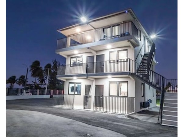 Villas Del Mar 8 | Beachside Oceanview Location!