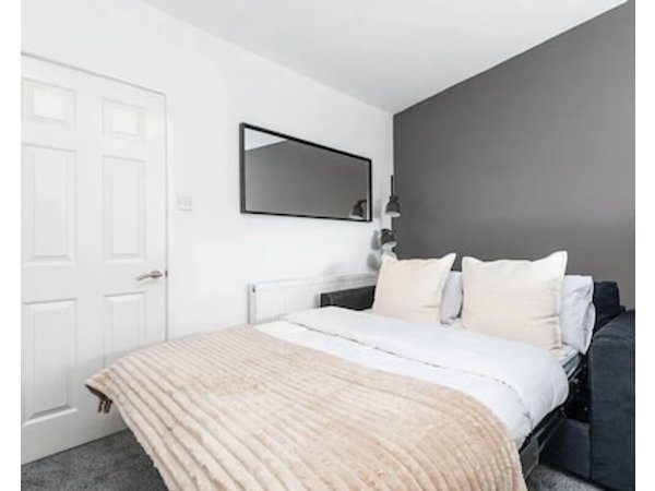 Stylish Studio Apt in Leeds