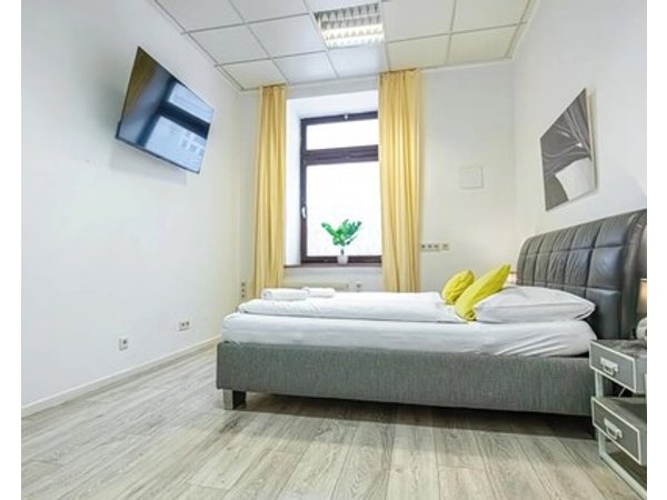Bright 1BR Apartment in Central Vienna