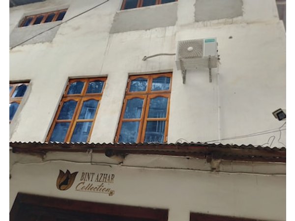 Darajani Apartment
