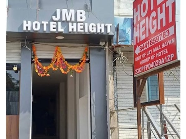 JMB HOTEL Height