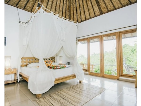 Lembongan Cliff Villas