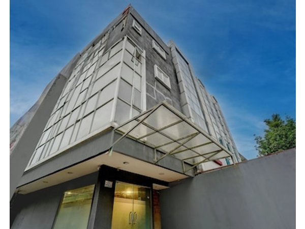 Super OYO Cideng Timur Residence Near MONAS