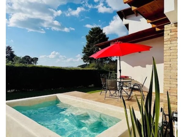 Encino House Hotel & Glamping Valle de Bravo