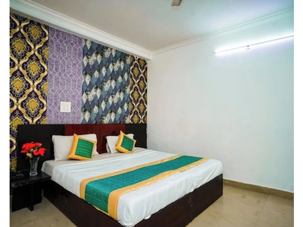 Hotel Dynasty Near IGI Airport
