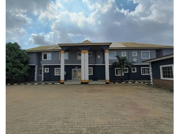AP Luxury Inn