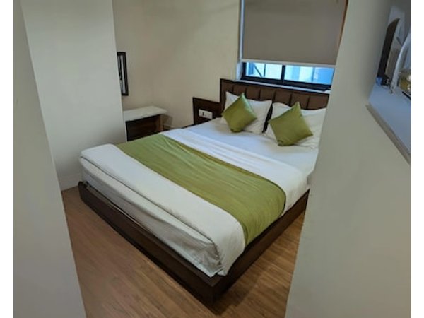 Oyo Flagship 812529 Hotel Vr Inn