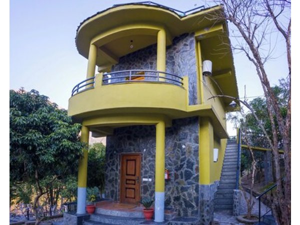 ELIVAAS Zephyr Luxury cottages