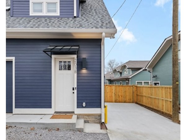Designer Retreat in East Nashville with Skylights & Easy Parking Walkable Area