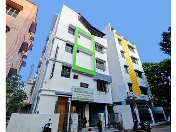 Oyo Flagship 70052 Hotel Green Leaf