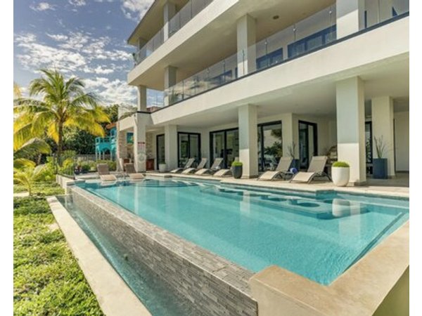 Villas at Playa de Coco
