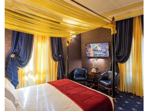 Hotel Manfredi Suite In Rome