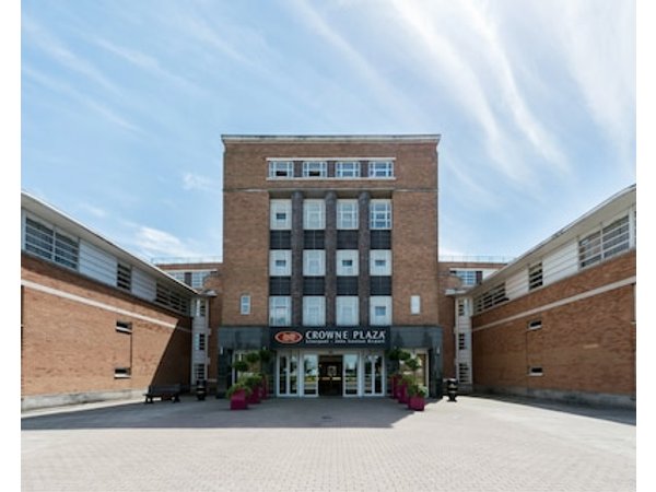Crowne Plaza Liverpool - John Lennon Airport by IHG