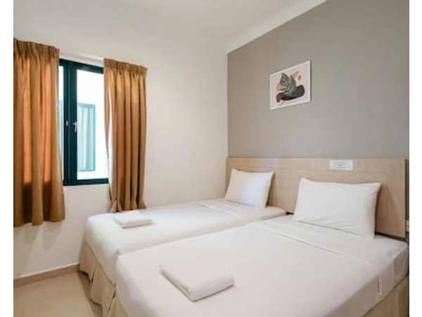 Golden View Serviced Apartments