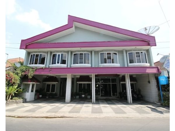 Familie Ayu Garut