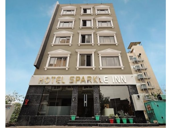 Hotel Sparkle Inn