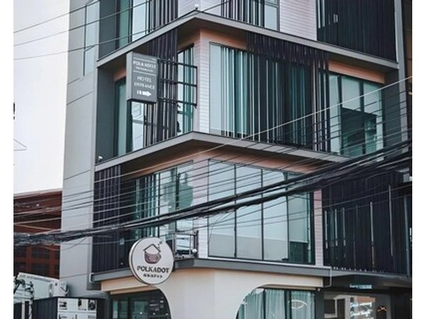 Polkadot Hostel