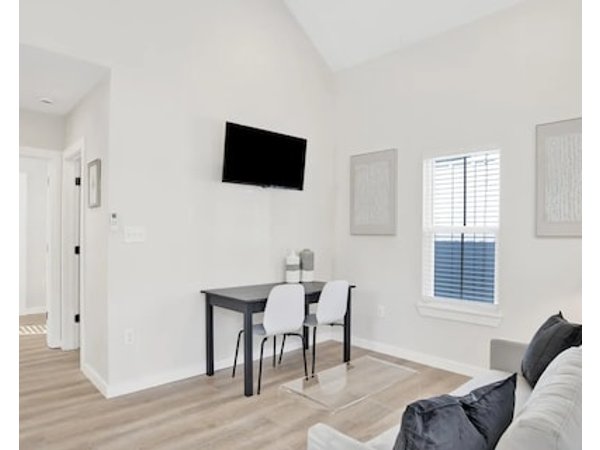 Newly Built Cottage in Downtown Mobile Walkable!