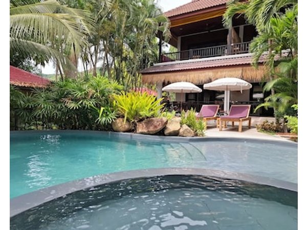 Jade cottages