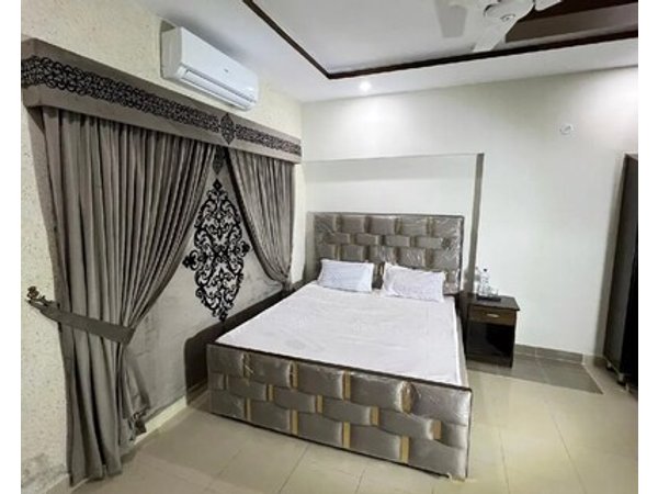 Oriole luxury hotel