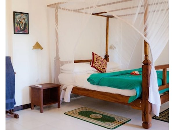Flame Tree Cottages
