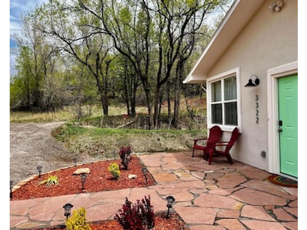 New Private Cottage Steps From Garden Of The Gods