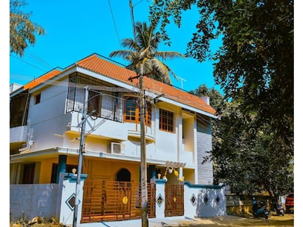 Coral Shelters Service Apartments Pykara