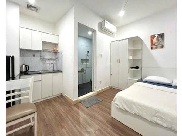 Dlux Bạch Đằng