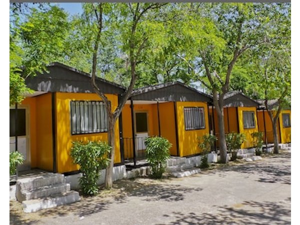 Bungalows Camping Alpha Madrid