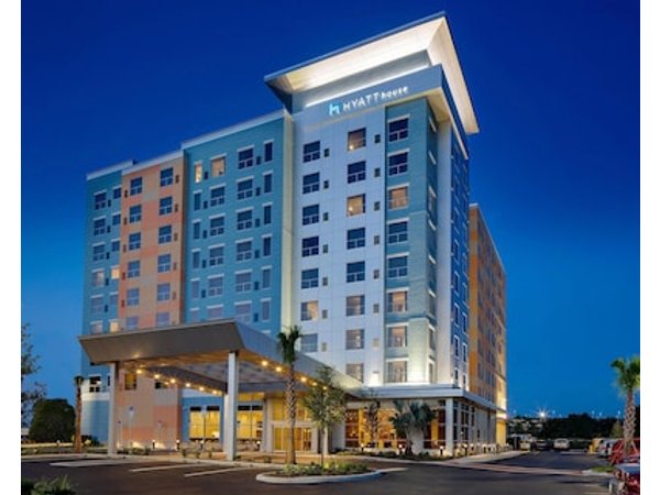Hyatt Place across from Universal Orlando Resort