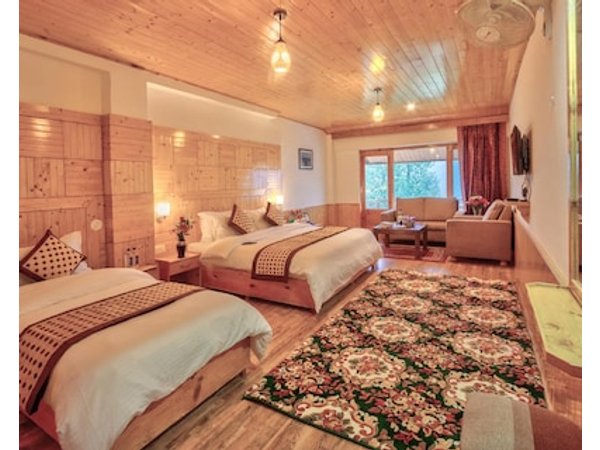 Vyas Vatika a wooden exotic Resort Near Old Manali