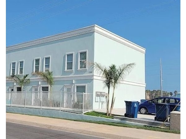 Villas De Laguna 3 3 Bedroom Townhouse