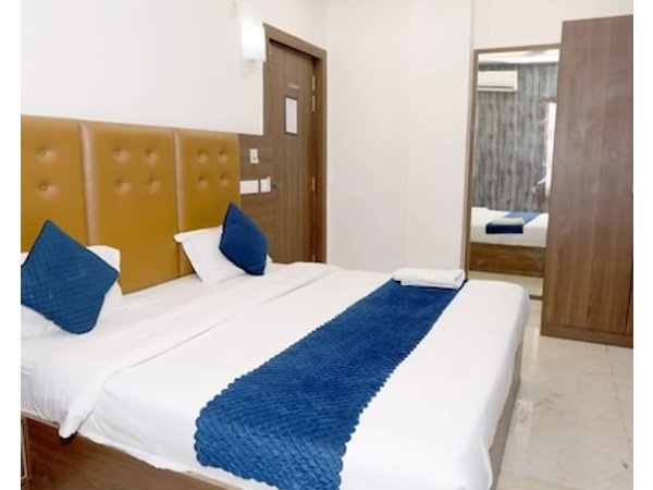 Hotel Mm Palace