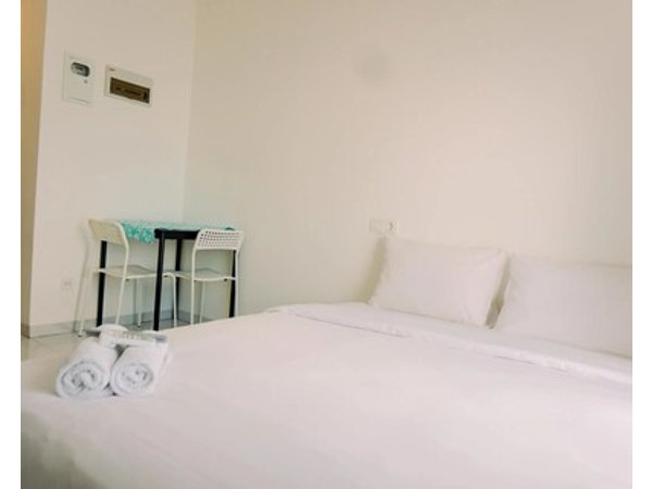 Minimalist And Nice Studio At Sky House Alam Sutera Apartment