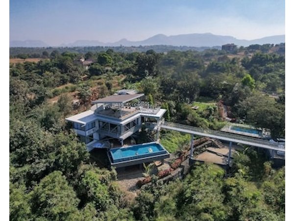 Bridge Villa Nashik – Elegant Private Villa for Family & Corporate Travelers
