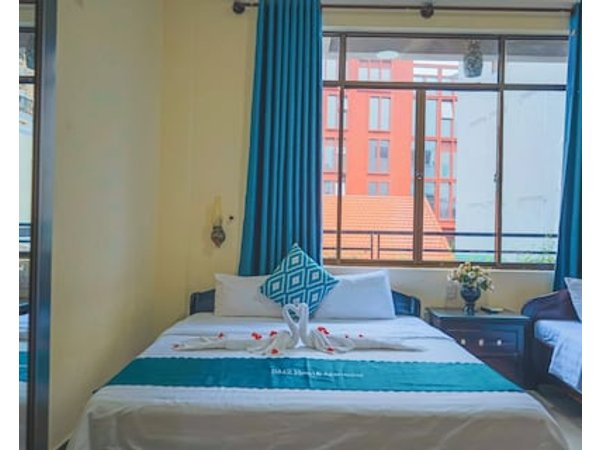 DMZ Hostel