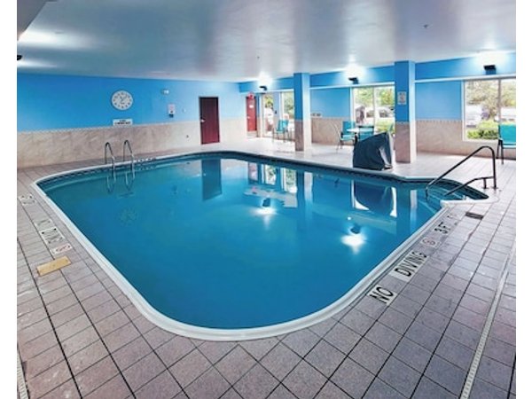 Comfort Inn & Suites Liverpool - Syracuse
