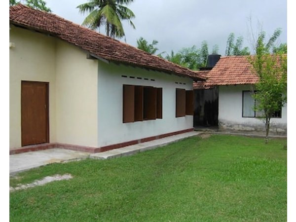 Mendis Cottage