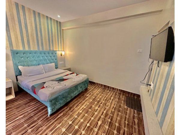 Jacks Calangute Place