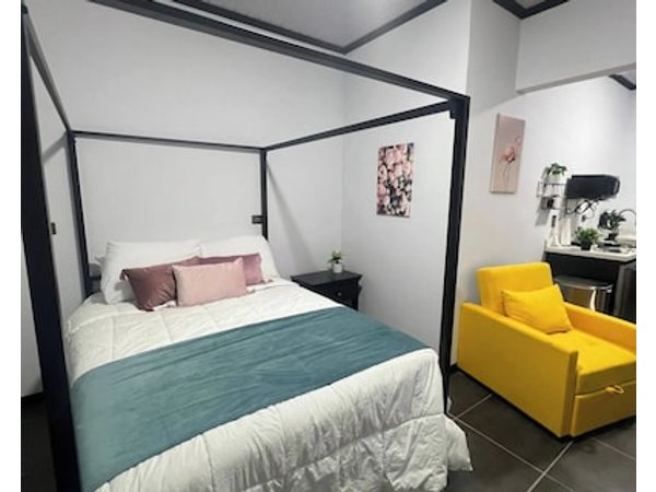 Cozy 1-Bedroom Apartment In Central Alajuela