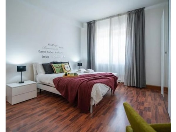 Modern house in Mestre with direct streetcar to Venice