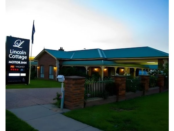Lincoln Cottage Motor Inn