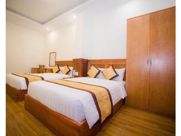 Hồng Tùng Hotel