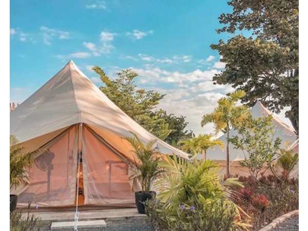 Roost Glamping
