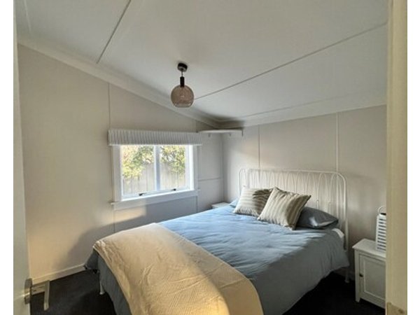 Charming 3-bedroom Cottage In Marvelous Cambridge.
